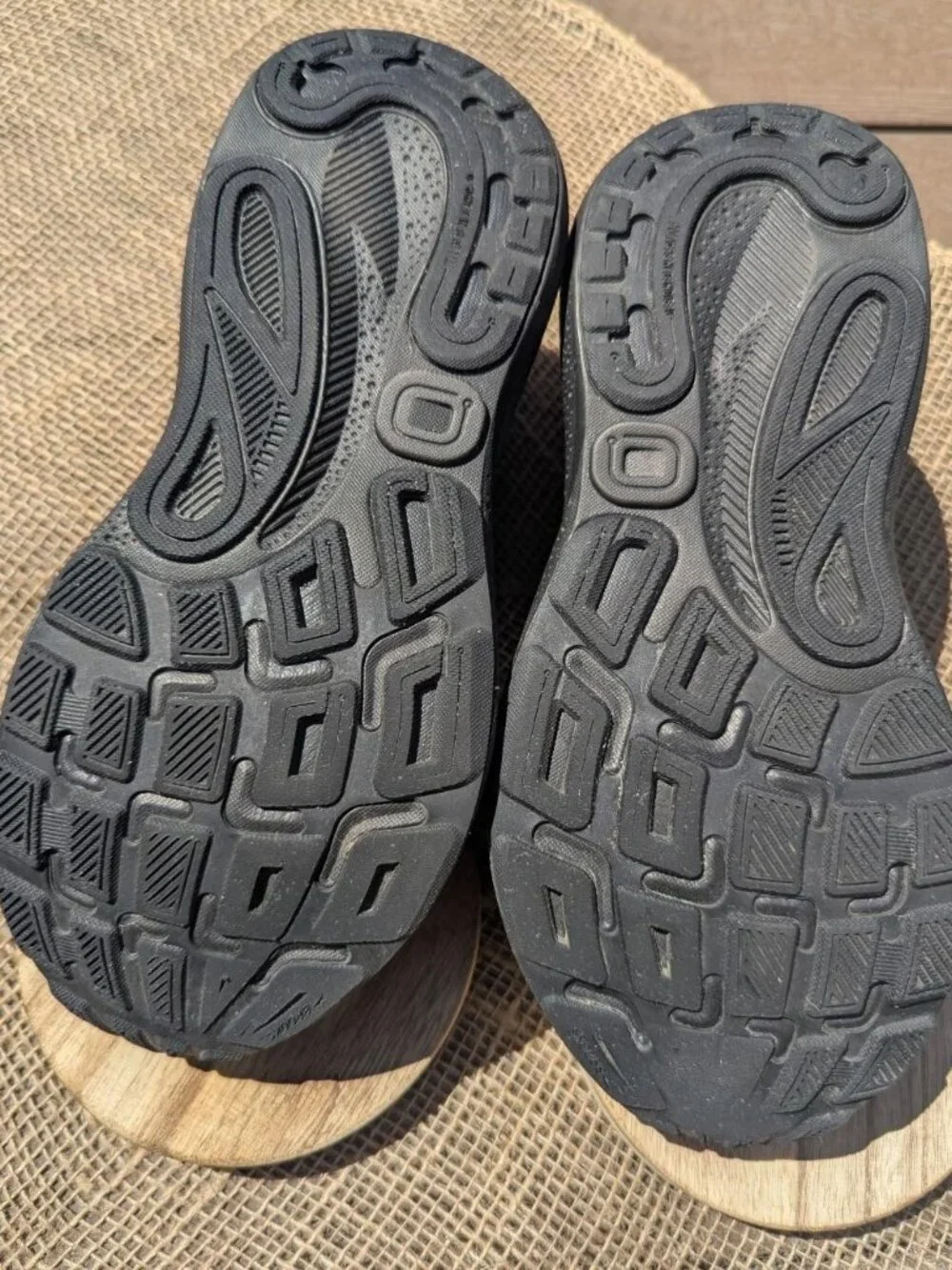 Brooks like new